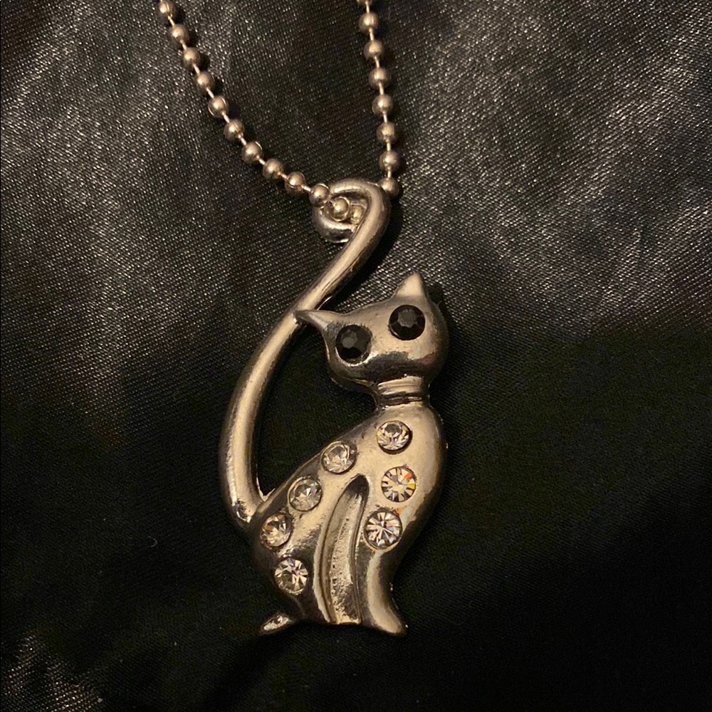 Silver Cat Pendant Necklace